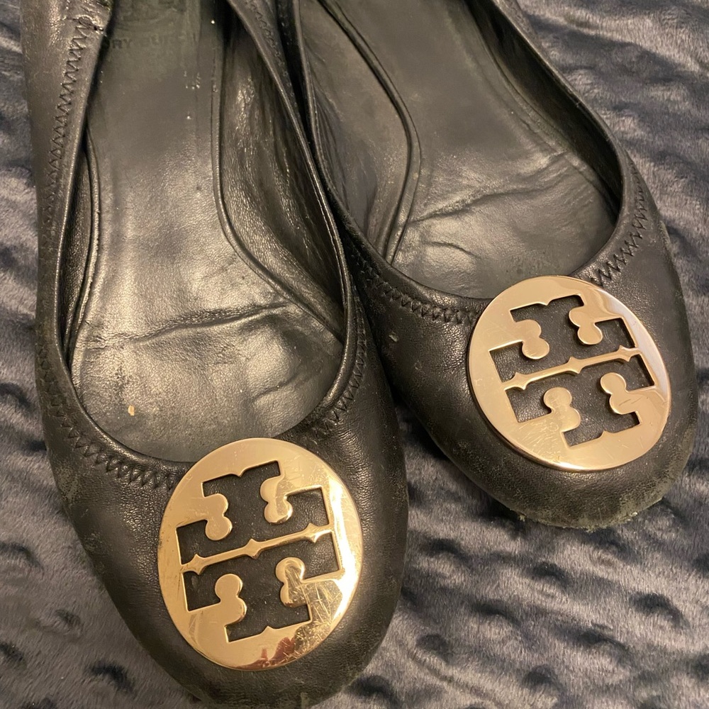 Tory Burch Reva Flats Black/Gold, Size 9, Used